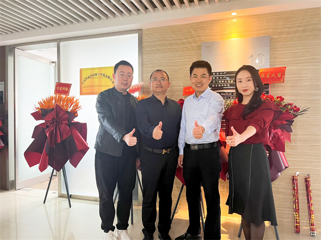 1712968410134857.jpg 開發(fā)區(qū)開業(yè)3.jpg