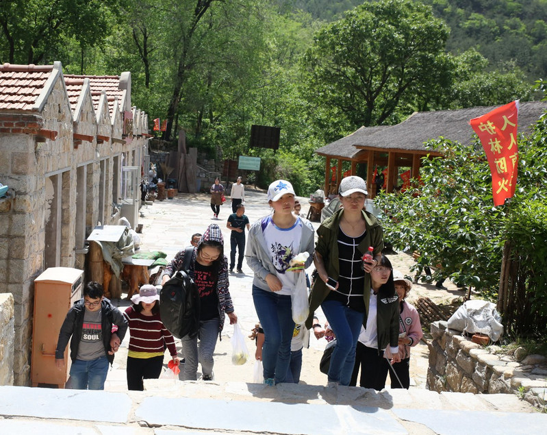 煙臺智聯(lián)網(wǎng)絡(luò)昆崳山春游2