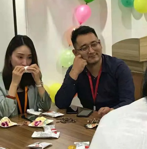 煙臺(tái)智聯(lián)網(wǎng)絡(luò)7周年快樂(lè)1